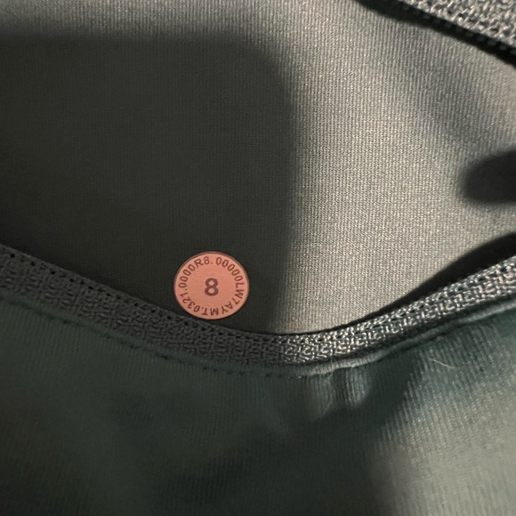 Lululemon Speed Up High Rise Lined Shorts 4” 8 - Picture 4 of 4